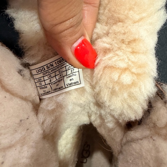 UGG Women's Brown Waterproof Winter Boots - Picture 5 of 7